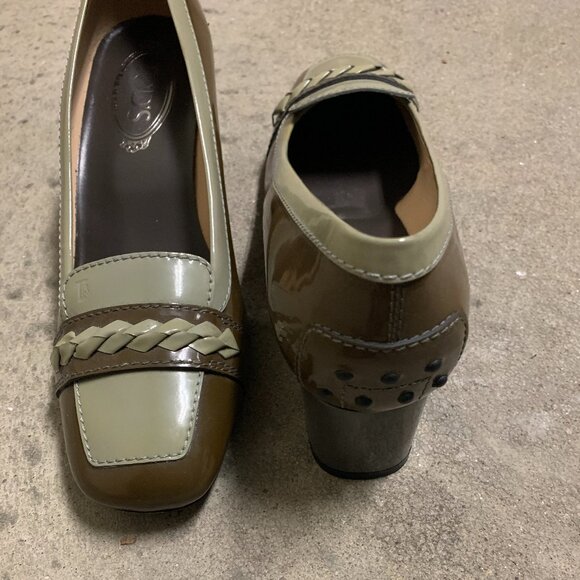 Tod’s Size 9 - 1.5" Block Heel - Picture 1 of 8